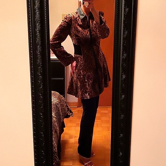 NWOT Faux-Fur Leopard Print Swing Coat, Faux-Leather Collar, Pockets! Peplum, S - Picture 11 of 17